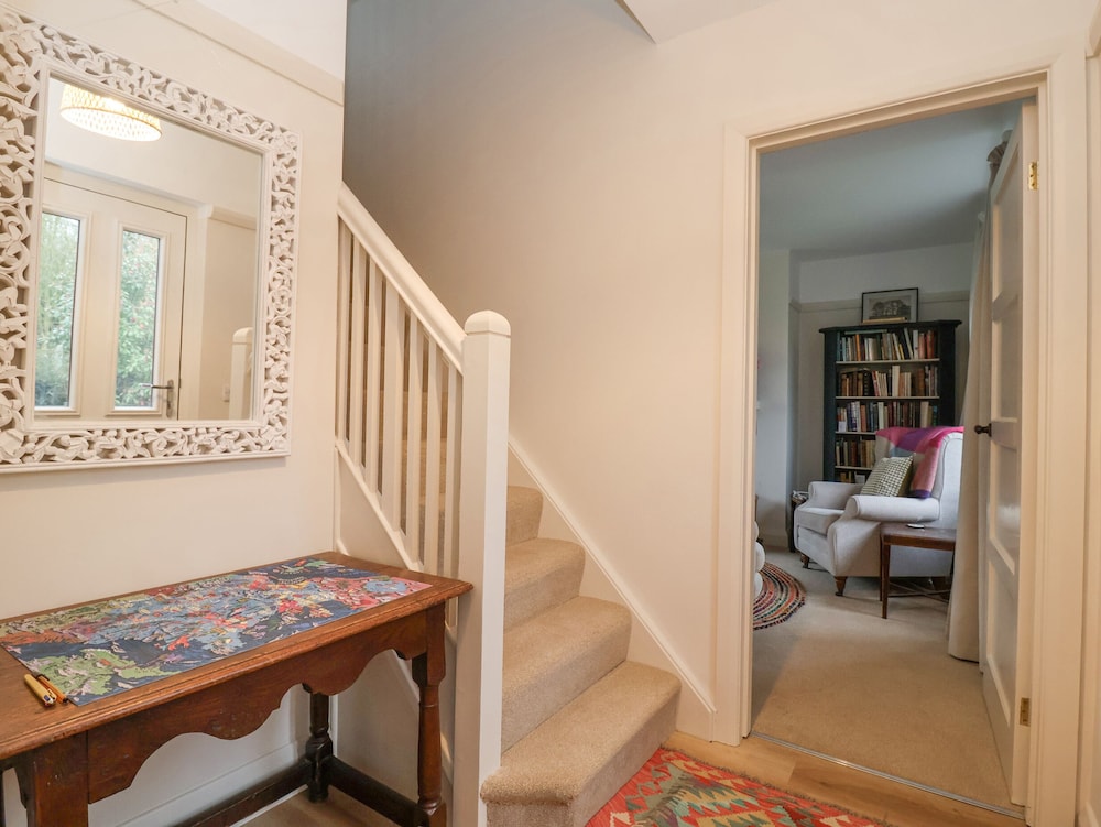 3 Chantry Cottages