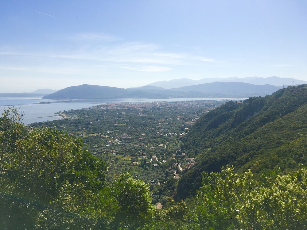 Mira Resort