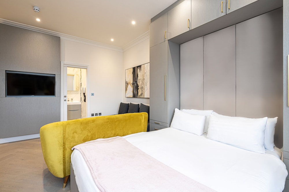 Luxury Apartments Near Harrods and the Science Museum