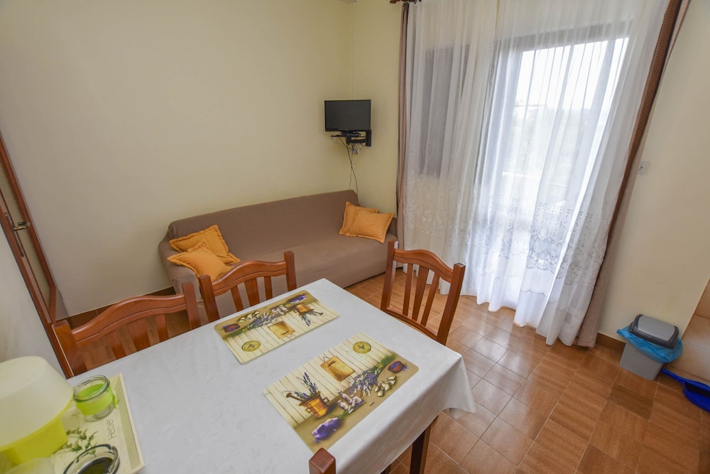 Apartments TIM view 2