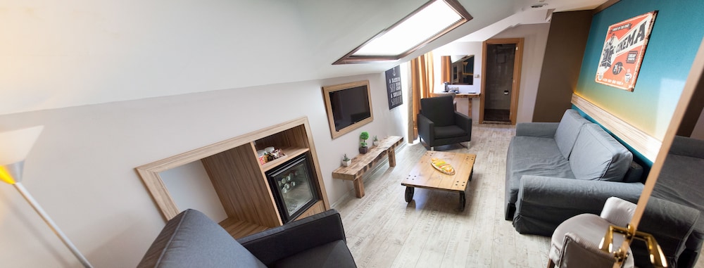 The Rise Aron Business Otel Merter - Image 26