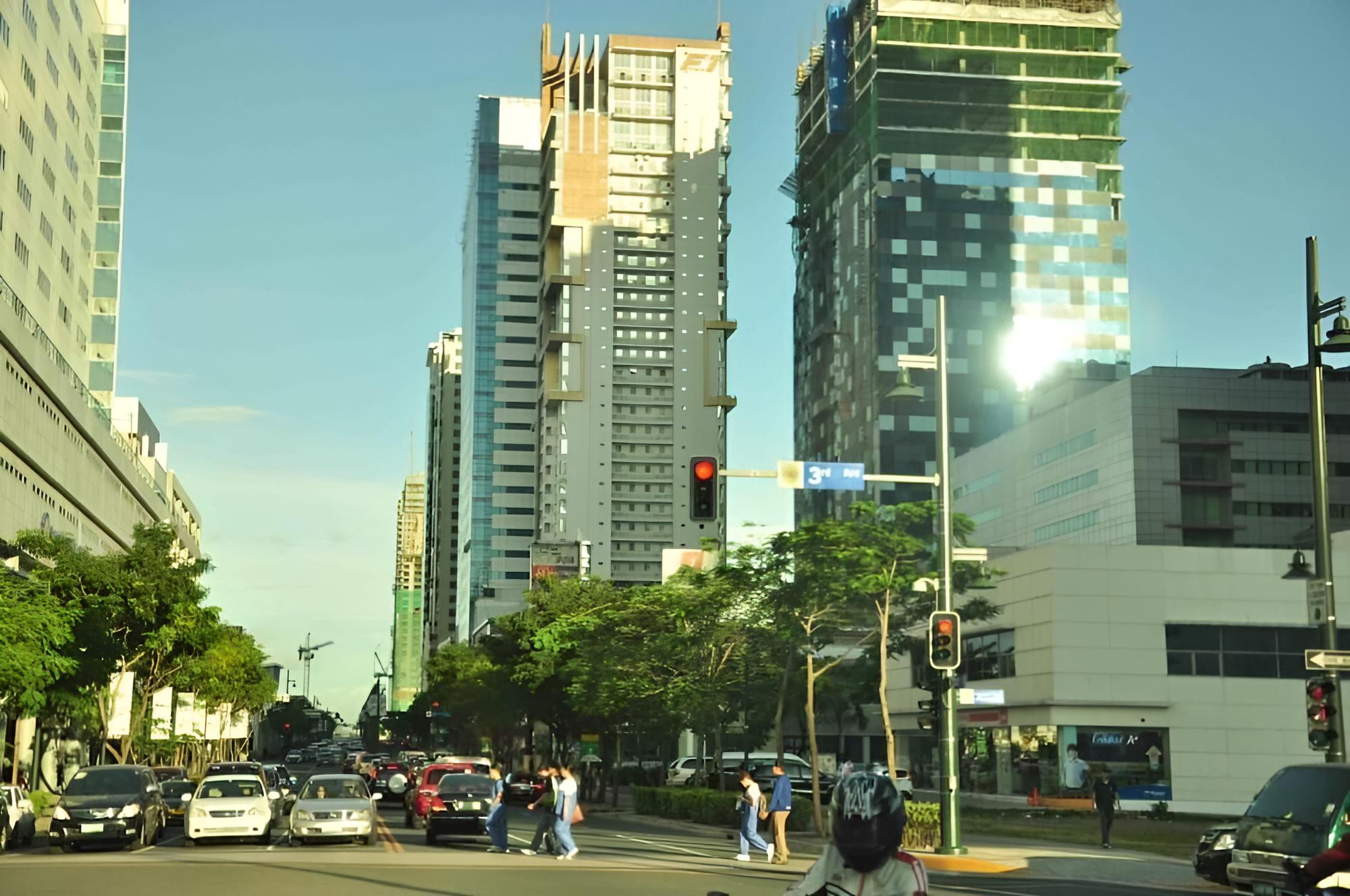 The Fort Budget Hotel - Bonifacio Global City - Hostel