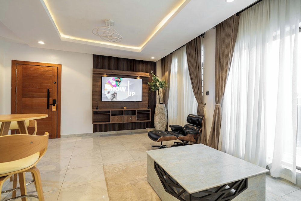 George Residence Ologolo Lekki