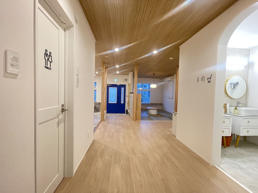 TINY HOTEL YADORIGI KAMIGOTO