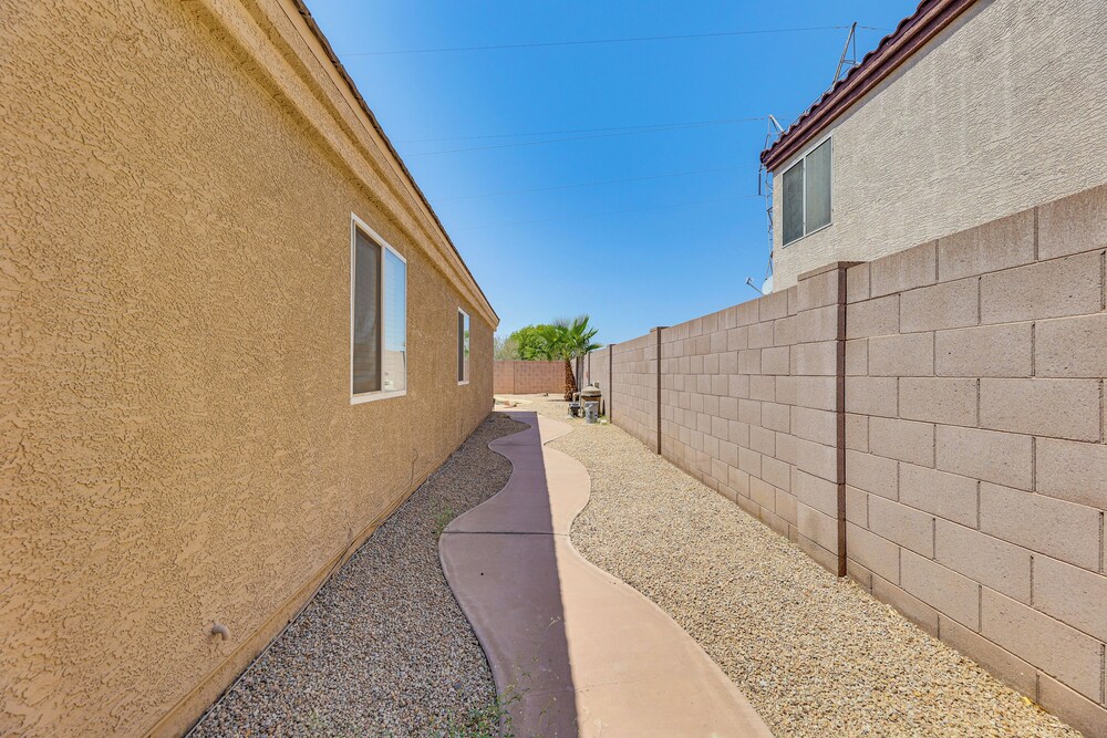 Swim & Unwind: 'wildrose Retreat' in Mesa!