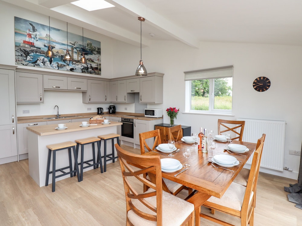 1 Orchard Cottages