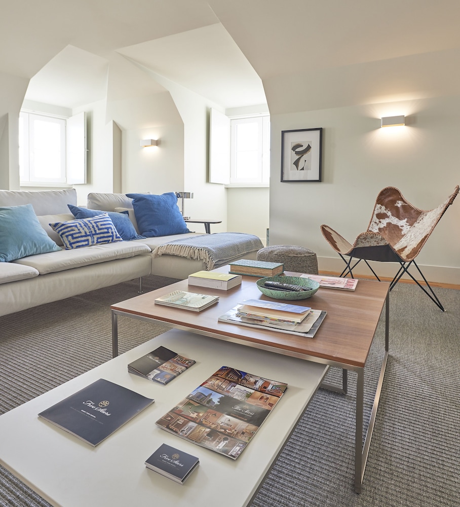 Lisbon Five Stars Apartments - Bica 246