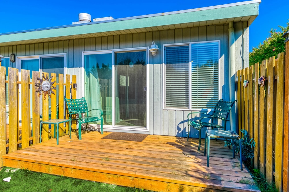 Stardust Dunes Condo