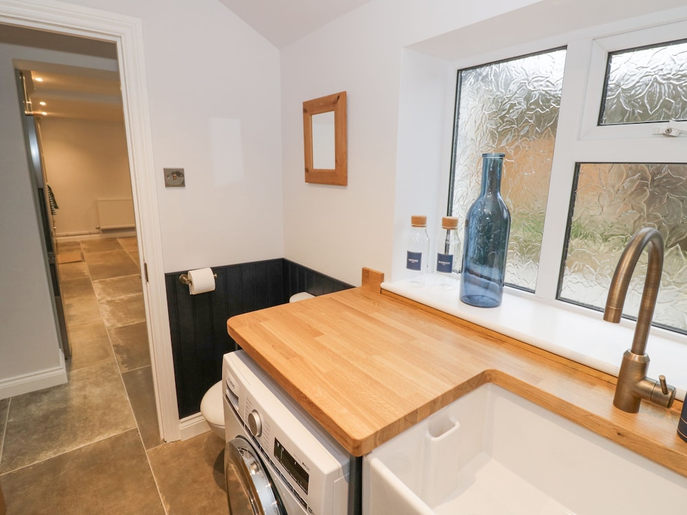 Dazie Cottage