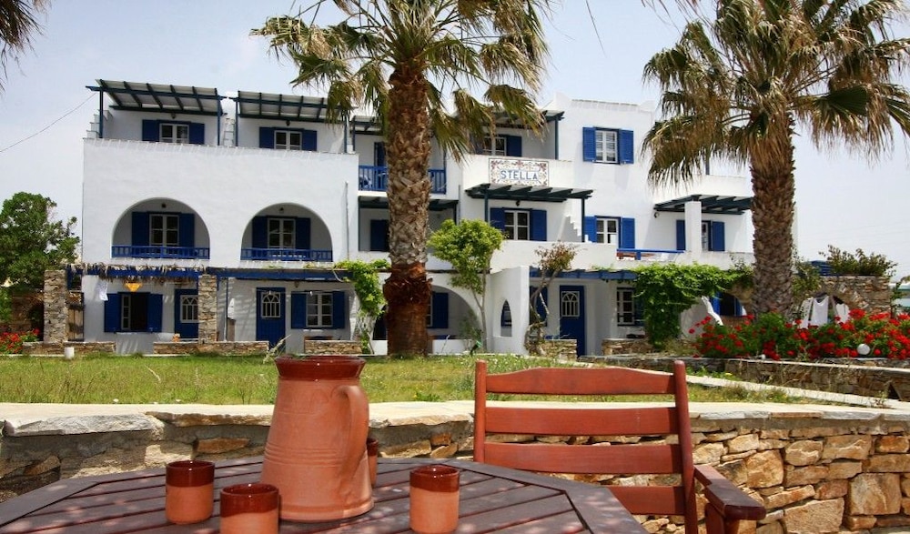 Hotel Stella Naxos Island - Image 1
