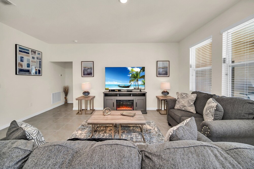 Magical Family Getaway 7BD Villa with