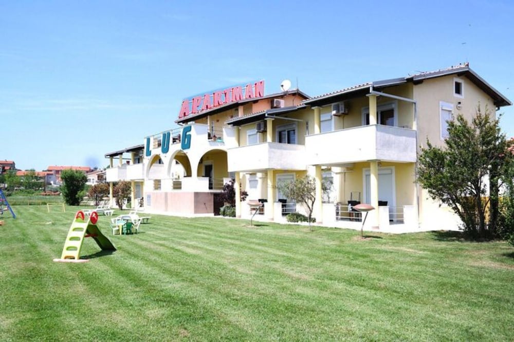 Apartment in Privlaka Near Sandy Beaches