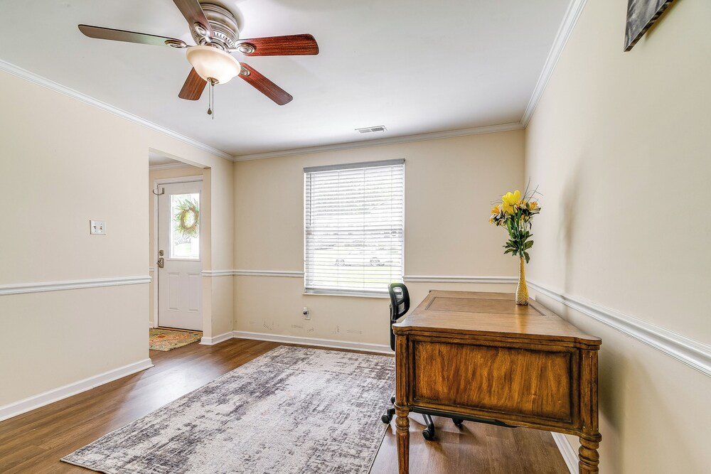 3 Mi to Dtwn Cary: Family Home w/ Deck!