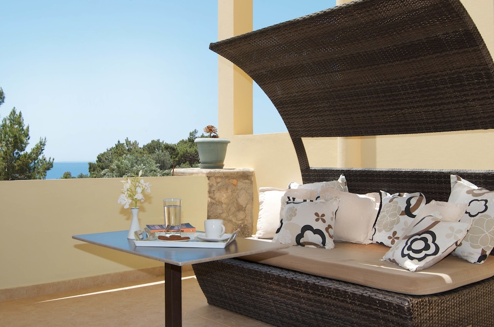 Miraluna Hotel