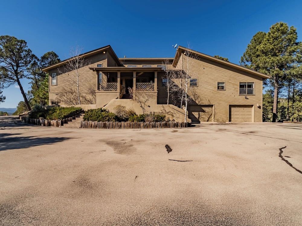 A Trip to Heaven by Ruidoso Vacation Rentals