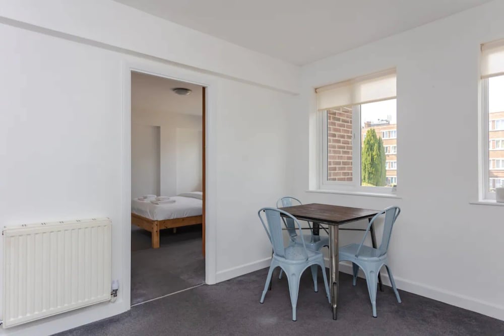 Cosy 1 Bedroom Apartment in Earlsfield, SW London