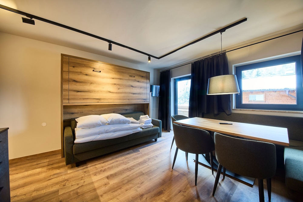 MiLa Apartments