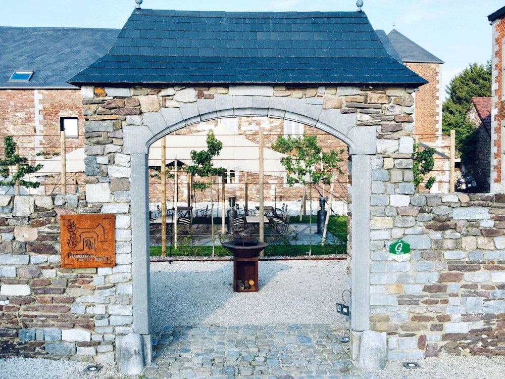 Charming Cottage in a Castle-farm in Ohey With Swimming Pond view 2