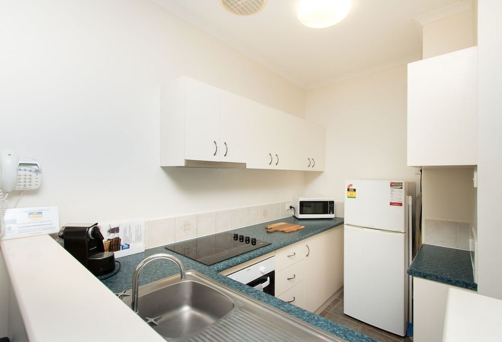 Cable Beach Apartments