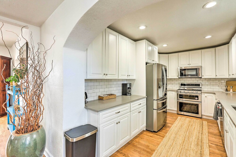 Denver Townhome: Great Distance to Downtown!, photo 19