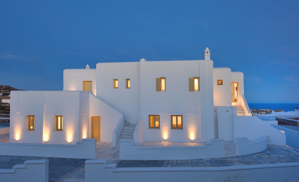 Jenny's Summer Houses