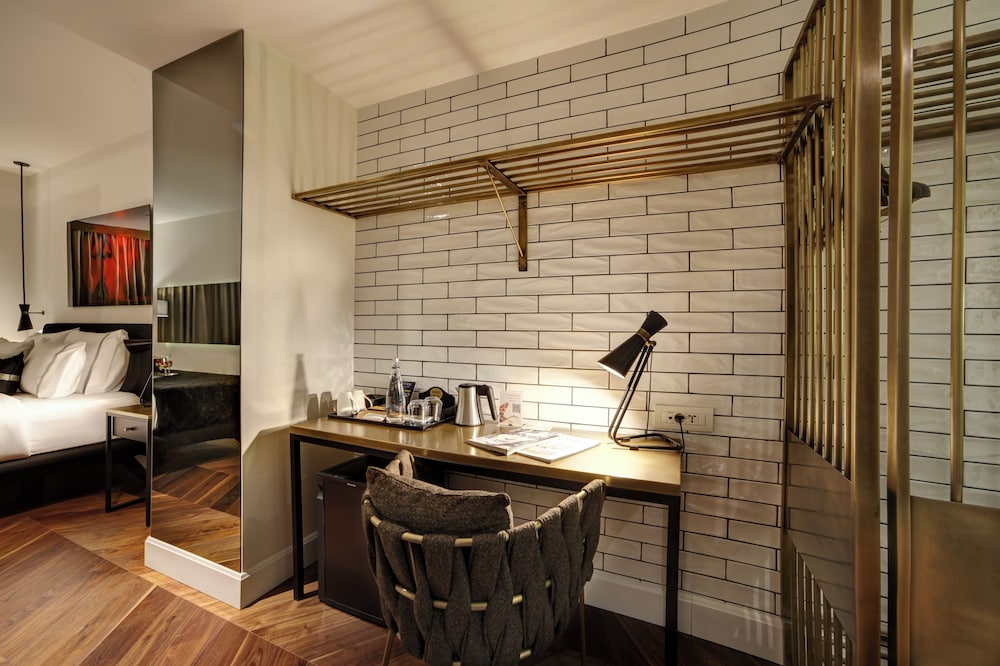 39 Kalamış Marina Oteli - Image 42