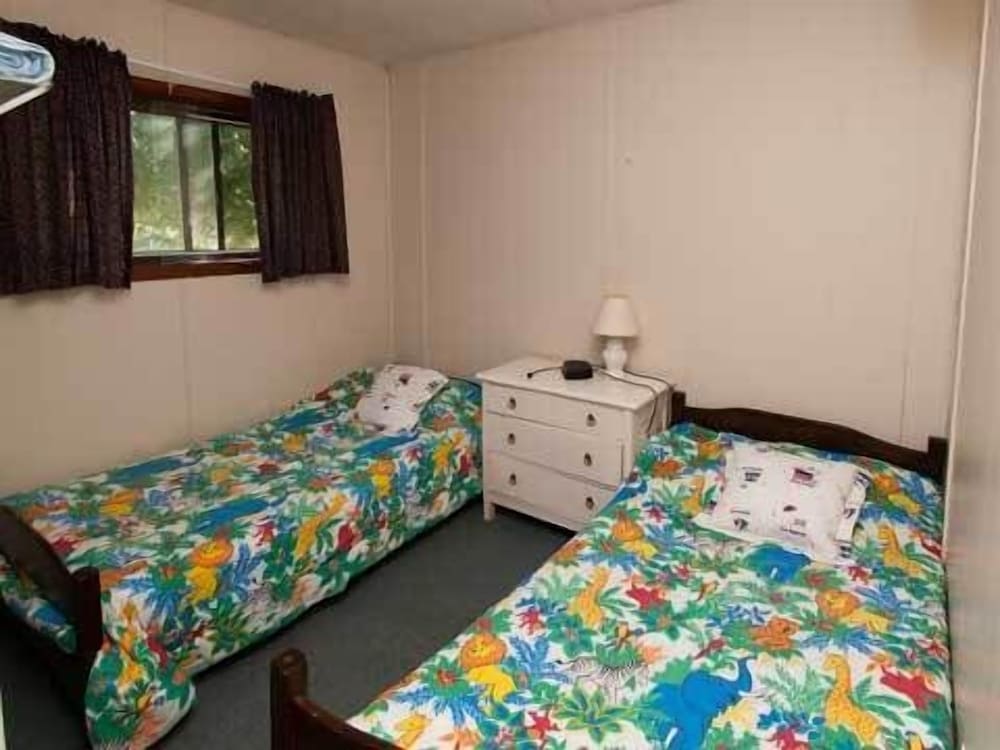 North Shore Cottages