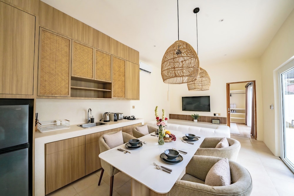 Villa Bora Berawa