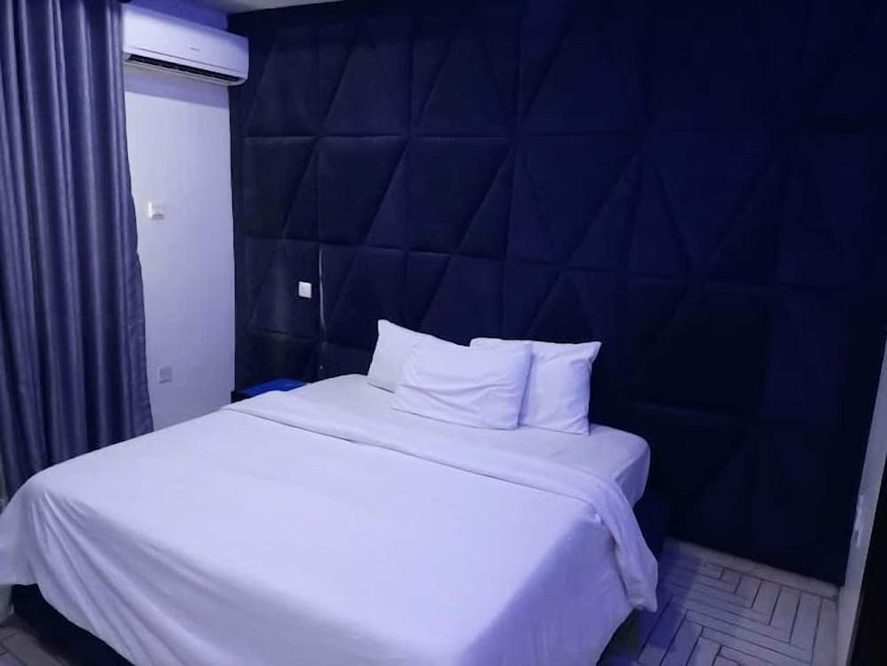 Pioneer Luxury Apartment