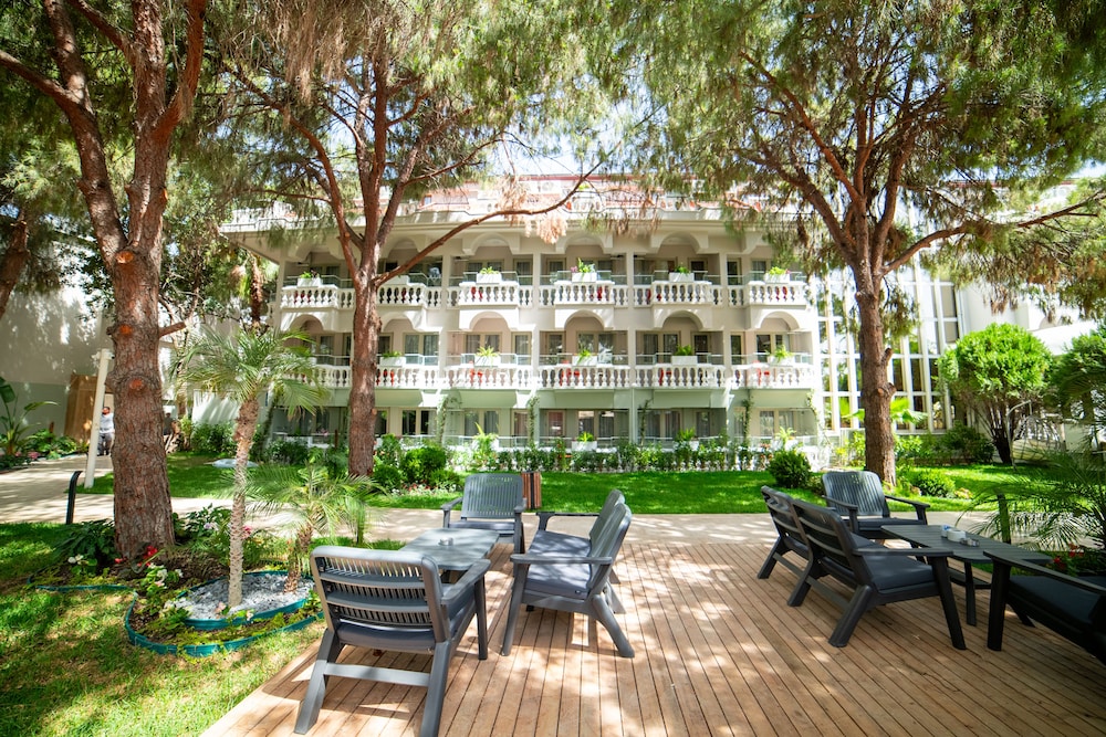 Rose Garden Butik Otel - Image 31