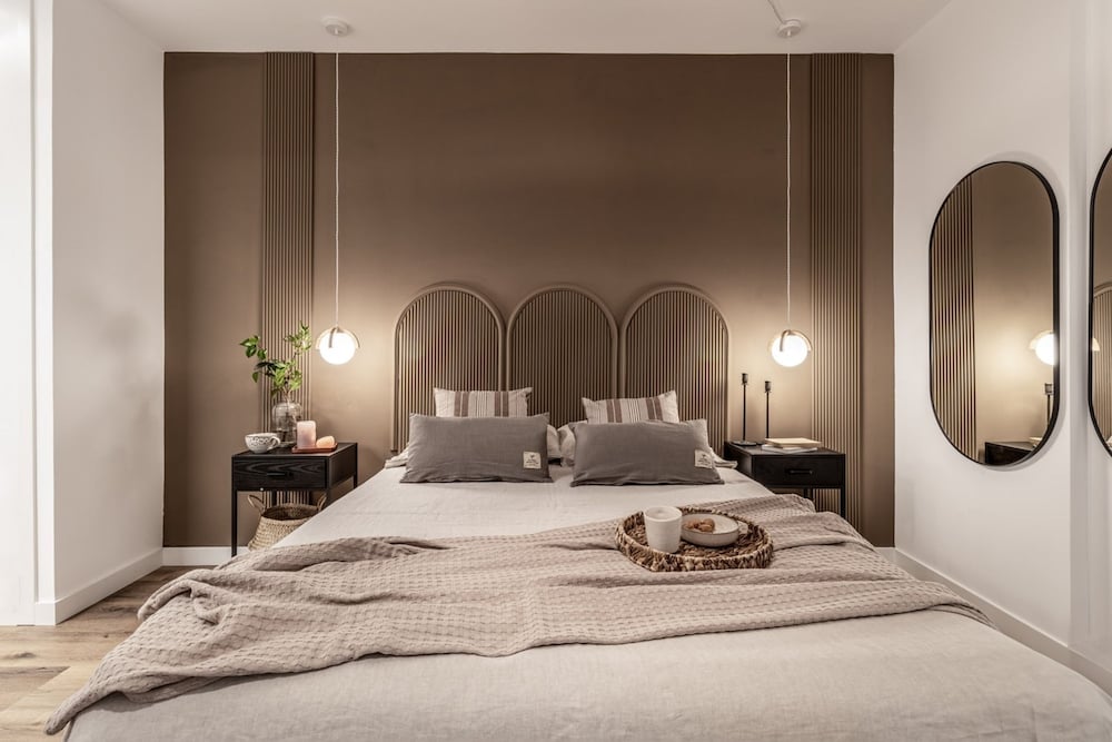 Casaluce - 2 Bedrooms in Trafalgar