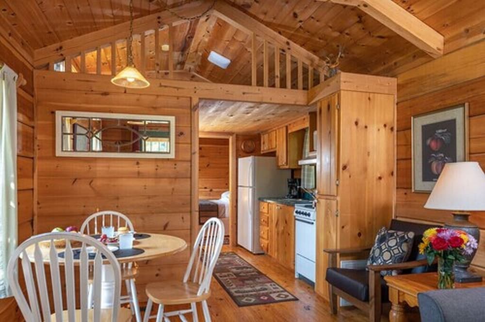 Engadine Inn  Cabins - Property Image 118