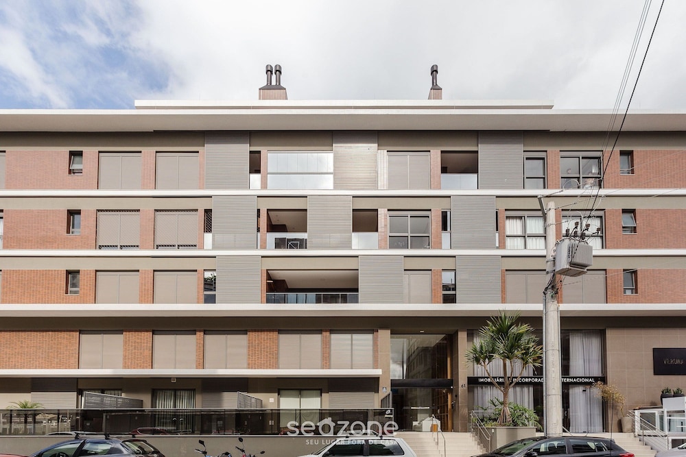 Beautiful apt Less Than 5min From the Beach Vrn302