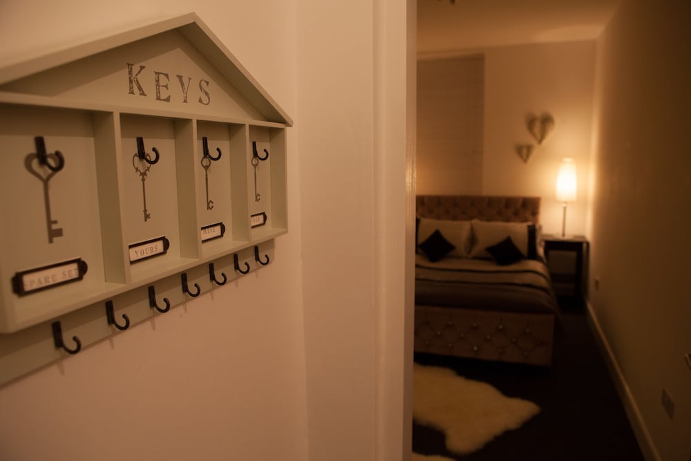 Station Suite - Simple2let Serviced Apartments