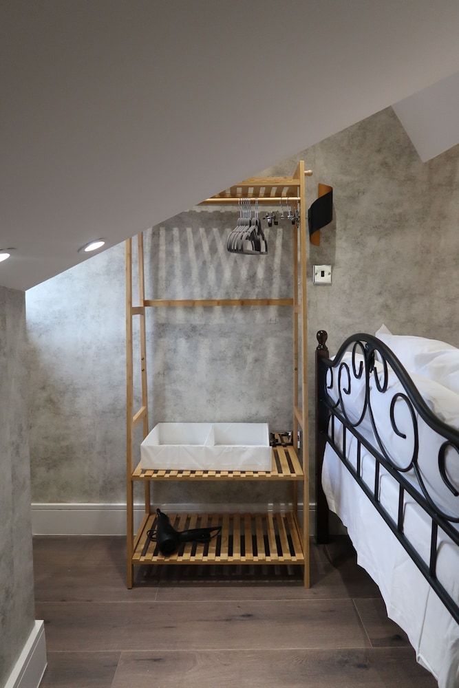 The Loft at Sherborne s Historic Quarter