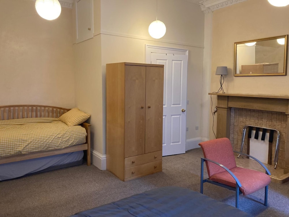 GILMORE FLAT