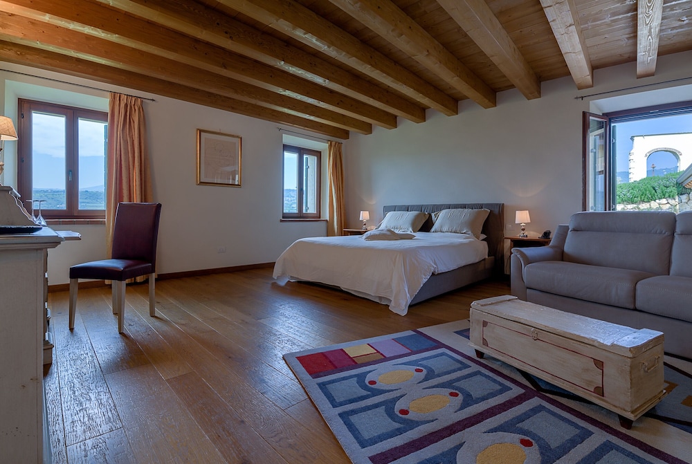 La Fonte degli Dei Wine Relais Adults Only