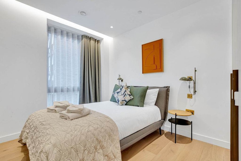 Polished 3-bedroom Condo