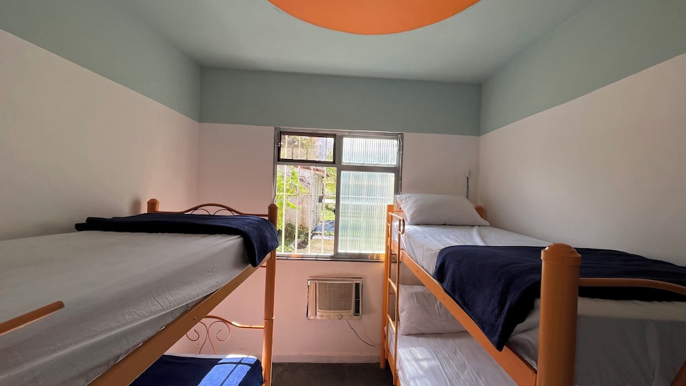 Buena Onda Hostel
