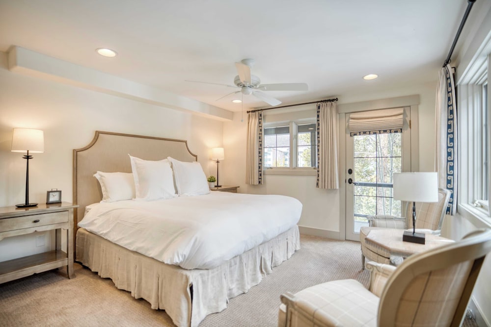 Luxury Mountain Estate w/ Indoor Pool, Gym & Hot Tub Near Keystone | Sleeps 19