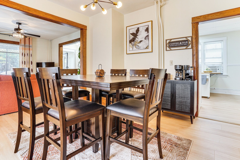 1 Mi to University: Spacious Home in Minneapolis!