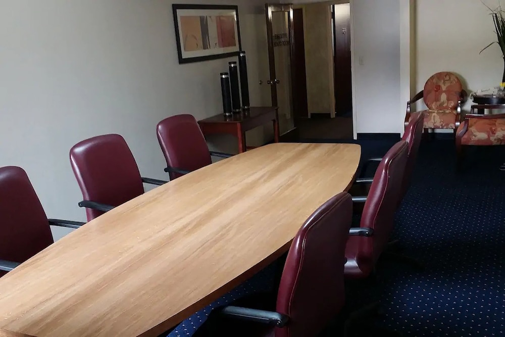 meeting & event spaces