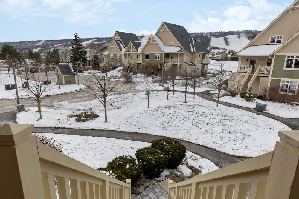 Rivergrass Condos