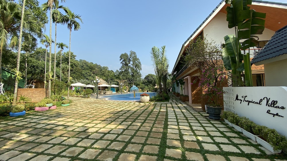 May Tropicall Villas