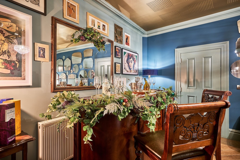Londonderry Vacations - Art House - Property Image 39