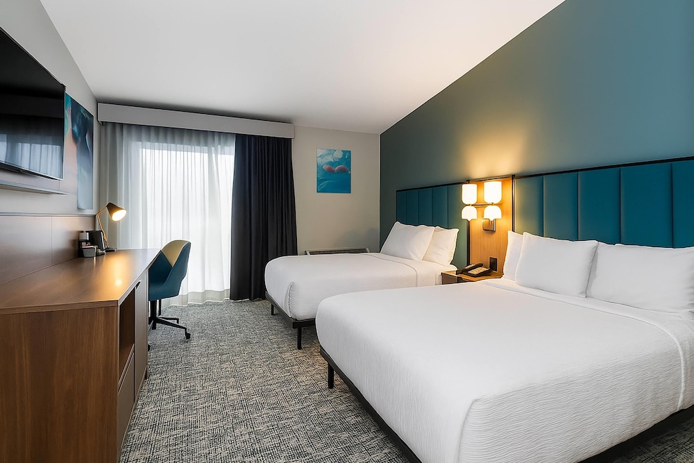 Wingate by Wyndham Geneva at SPIRE Academy