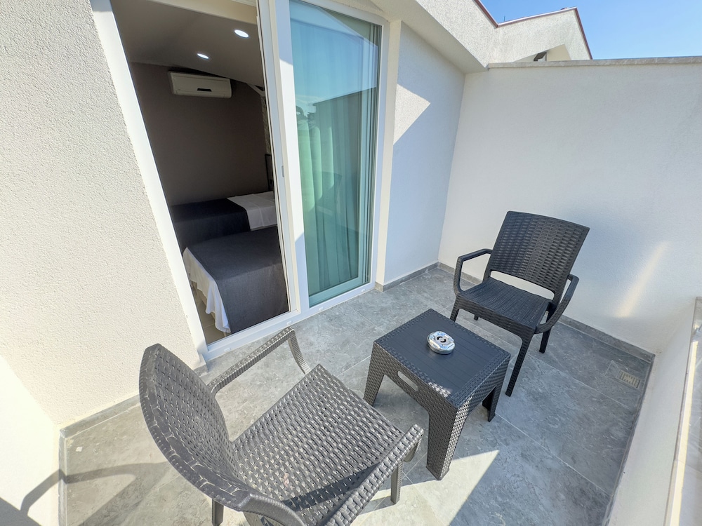 Sardunya Otel - Image 37