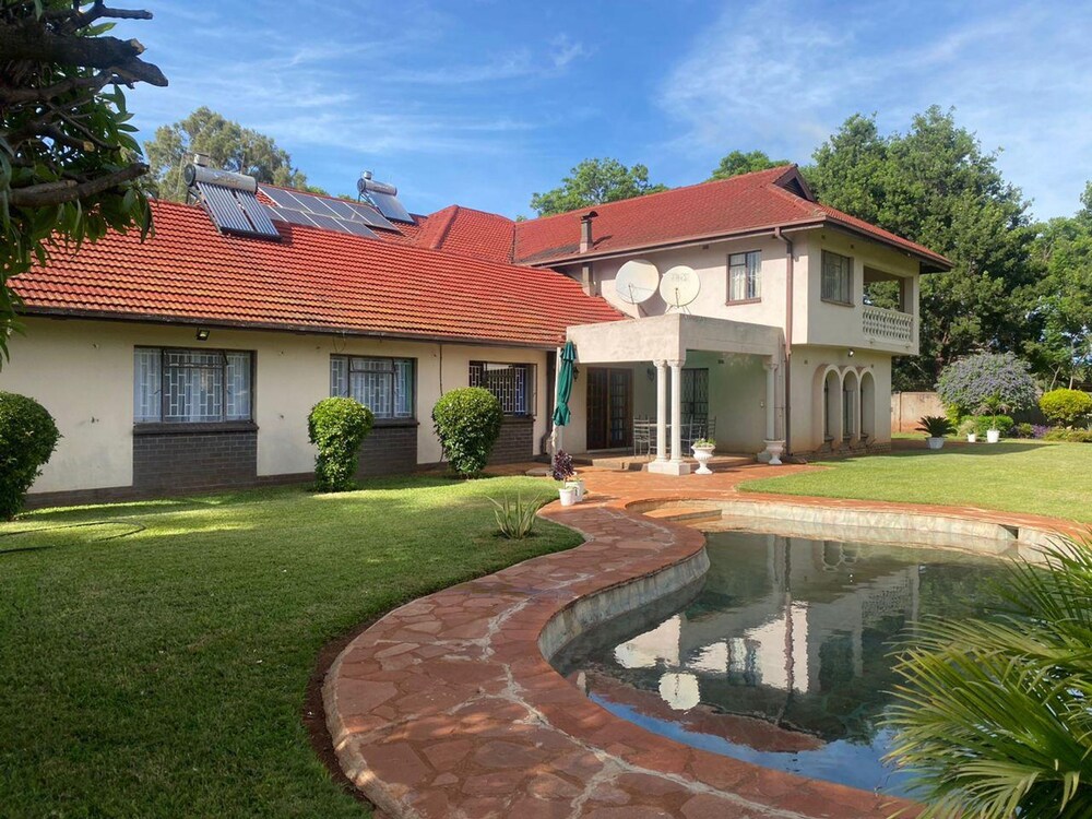 5 bed Villa in the Heart of Vainona - 2282