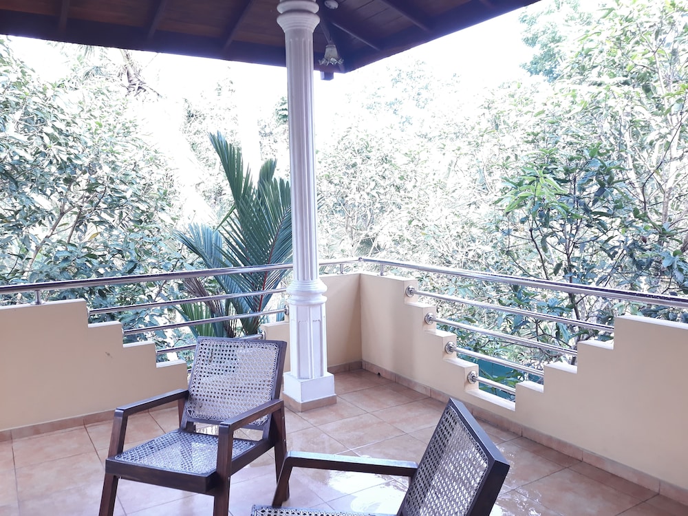 Vinses Villa in Hikkaduwa