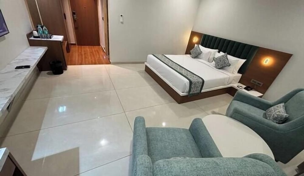 Hotel The Crown Inn Jhunjhunu